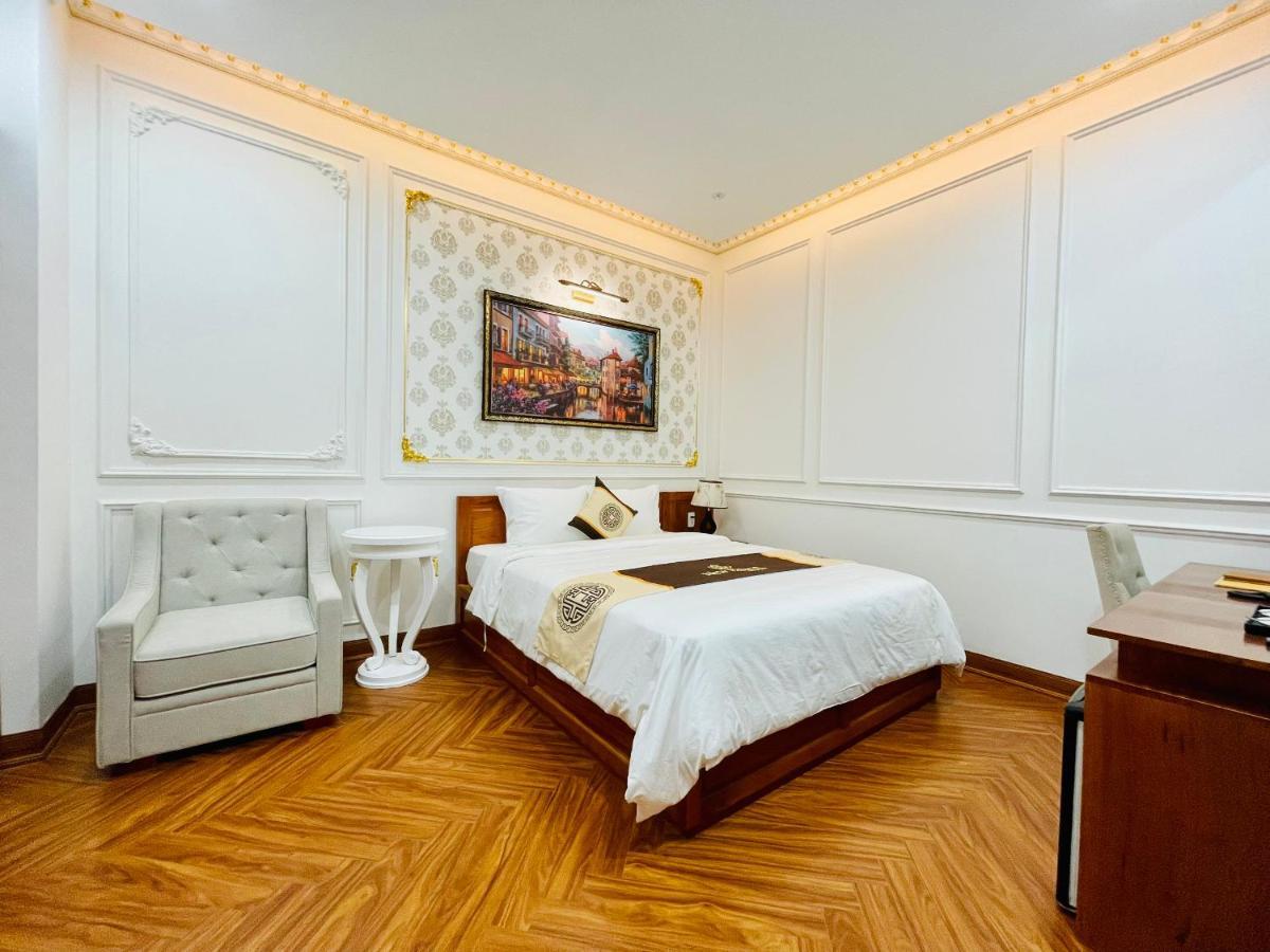 New Palace Hotel Quang Ngai Esterno foto